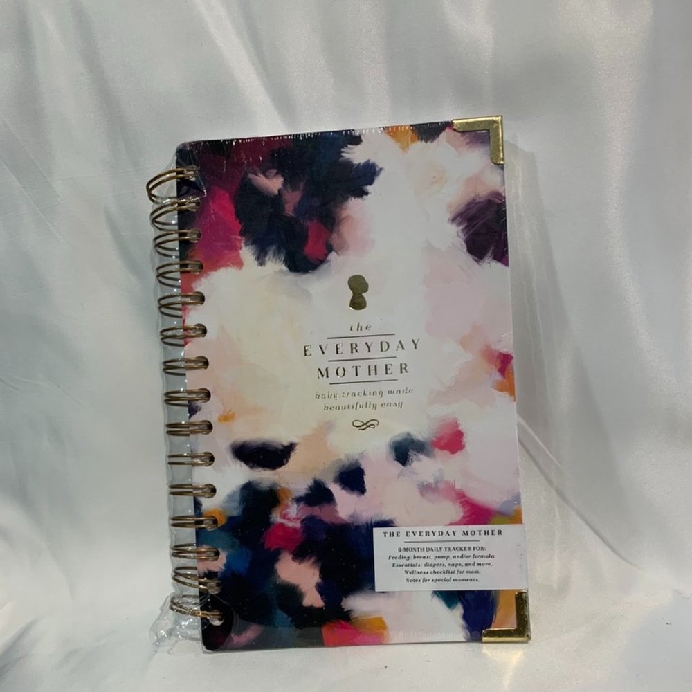 NWT - Limited Edition -The Everyday Mother - baby tracking made beautifully easy